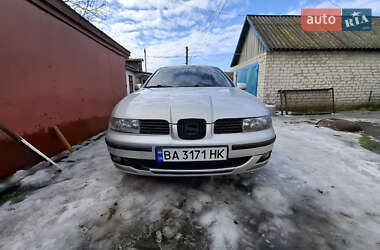 Хэтчбек SEAT Leon 2002 в Гайвороне