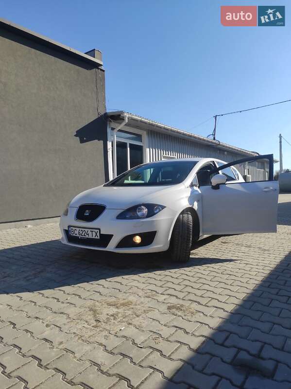 Хетчбек SEAT Leon 2011 в Дрогобичі