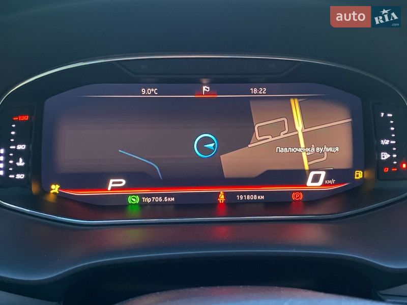 Хэтчбек SEAT Leon 2018 в Ровно