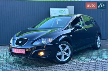 Хетчбек SEAT Leon 2010 в Кам'янському