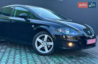 Хетчбек SEAT Leon 2010 в Кам'янському