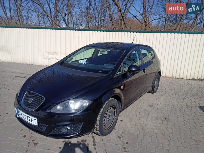 Хэтчбек SEAT Leon 2011 в Хмельницком