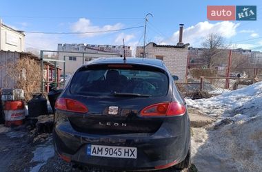 Хетчбек SEAT Leon 2008 в Житомирі