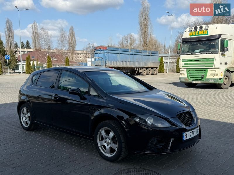 Хэтчбек SEAT Leon 2008 в Кременчуге