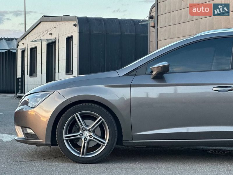 Универсал SEAT Leon 2014 в Киеве