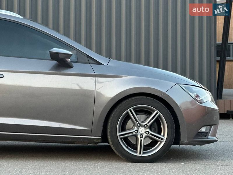 Универсал SEAT Leon 2014 в Киеве