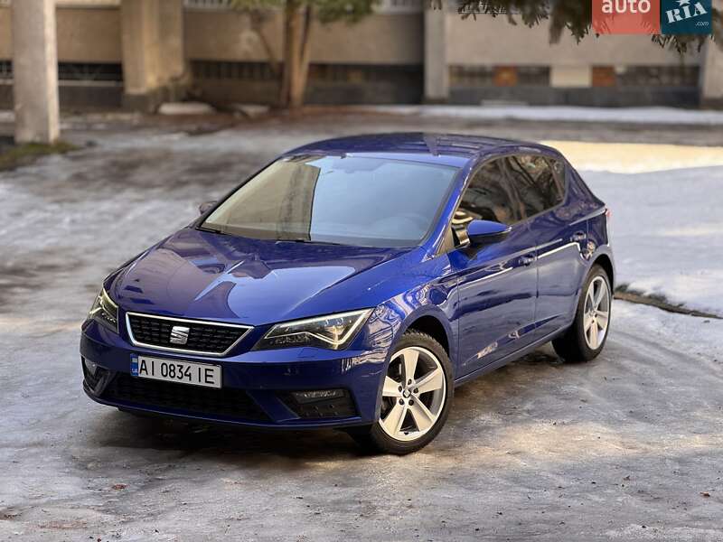 Хэтчбек SEAT Leon 2017 в Киеве