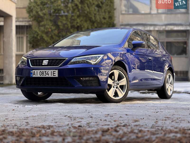 Хэтчбек SEAT Leon 2017 в Киеве