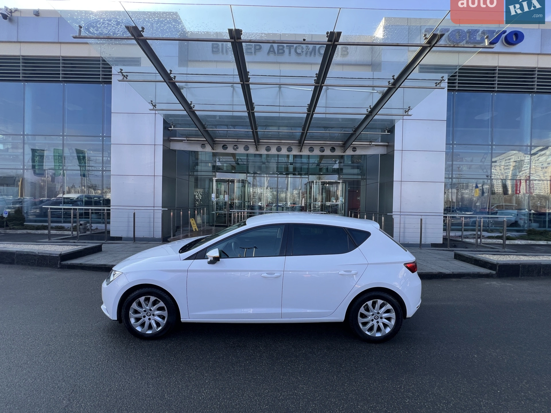 2016 SEAT Leon - мініатюра 4