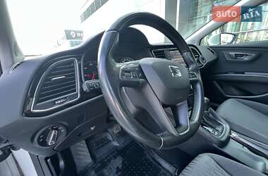 Хэтчбек SEAT Leon 2016 в Киеве
