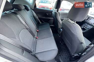 Хэтчбек SEAT Leon 2016 в Киеве