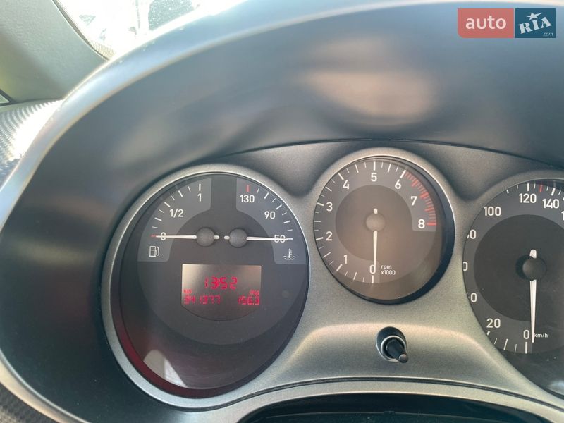 Хэтчбек SEAT Leon 2006 в Броварах