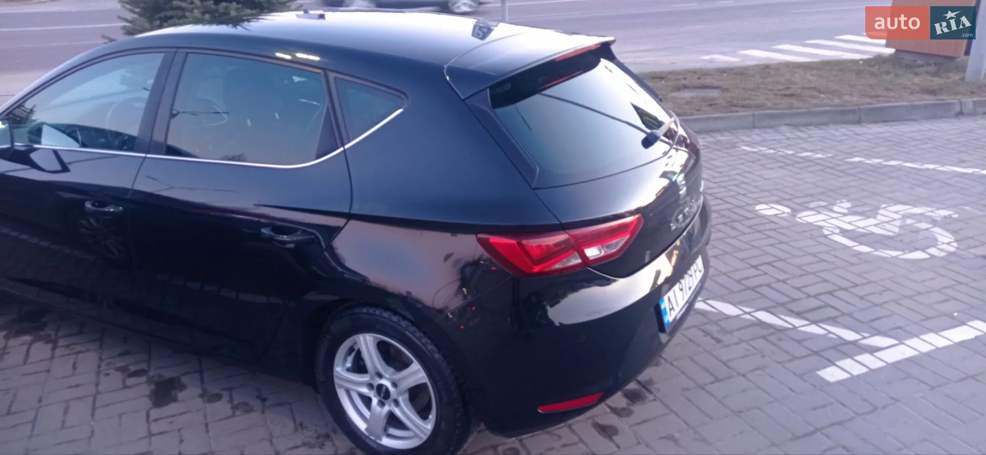 2014 SEAT Leon - мініатюра 5