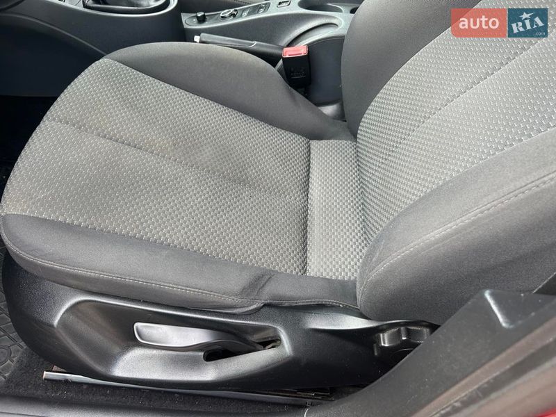 Хэтчбек SEAT Leon 2009 в Нежине