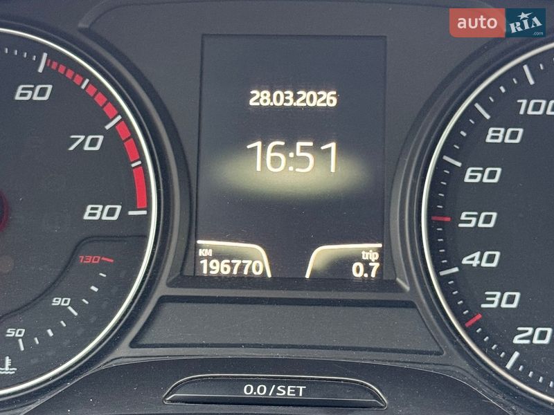 Хэтчбек SEAT Leon 2014 в Тернополе