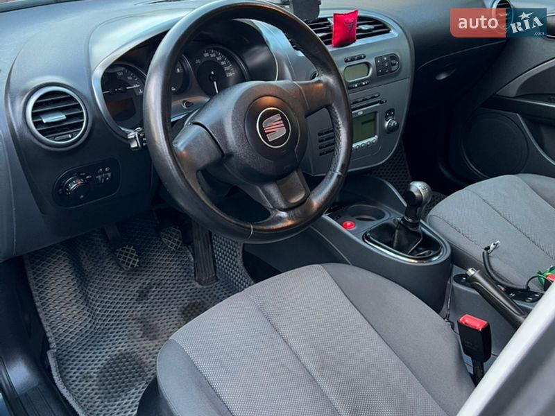 Хэтчбек SEAT Leon 2006 в Житомире фото 17 Хэтчбек SEAT Leon 2006 в Житомире