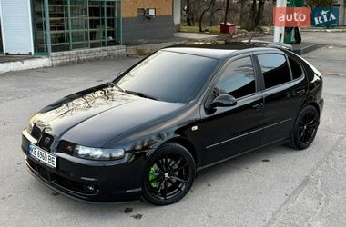 Хэтчбек SEAT Leon 2004 в Днепре
