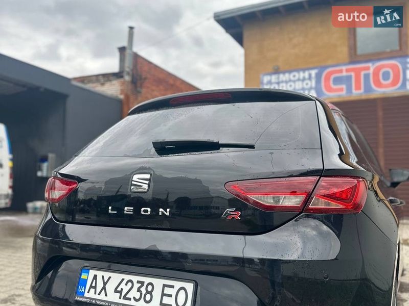 Хэтчбек SEAT Leon 2013 в Черкассах