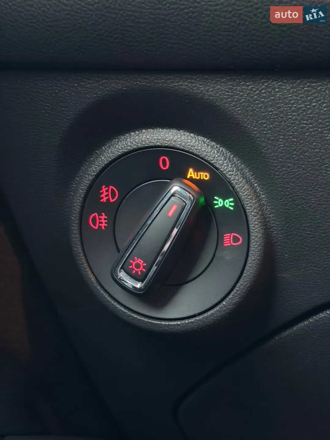 2014 SEAT Leon - мініатюра 13