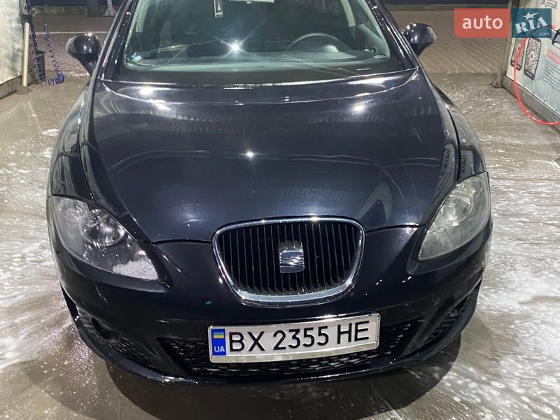 SEAT Leon 2010 SEAT Leon 2010