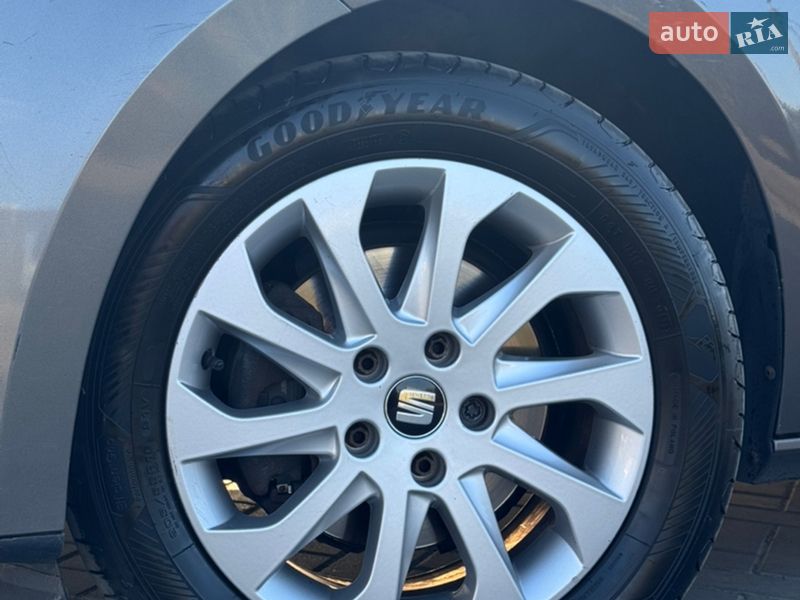 Универсал SEAT Leon 2016 в Луцке фото 2 Универсал SEAT Leon 2016 в Луцке