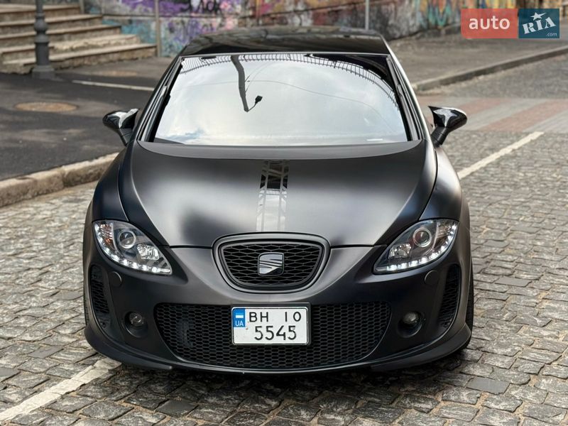 Хэтчбек SEAT Leon 2007 в Одессе