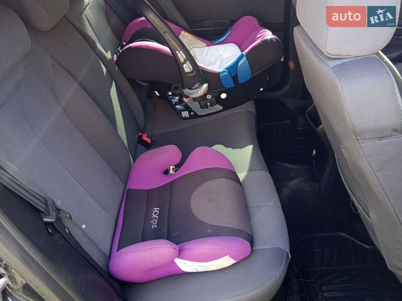 Хэтчбек SEAT Leon 2006 в Богородчанах