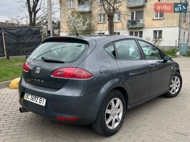 Хетчбек SEAT Leon 2006 в Львові