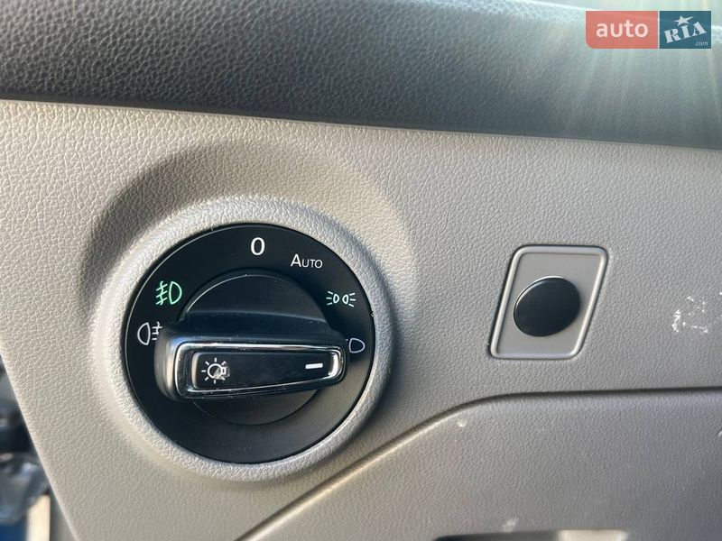 Универсал SEAT Leon 2016 в Киеве