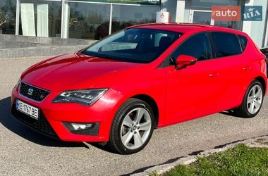 Хетчбек SEAT Leon 2014 в Дніпрі