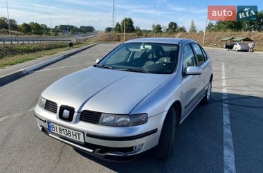 Хэтчбек SEAT Leon 2001 в Полтаве