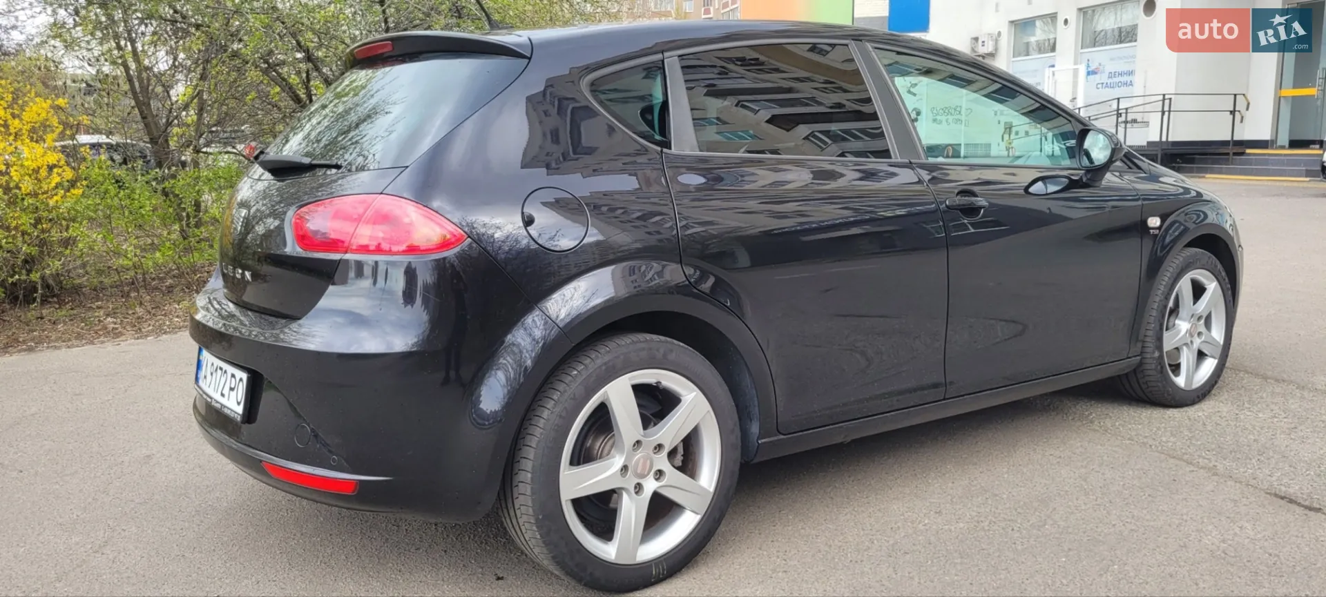 2011 SEAT Leon - мініатюра 5