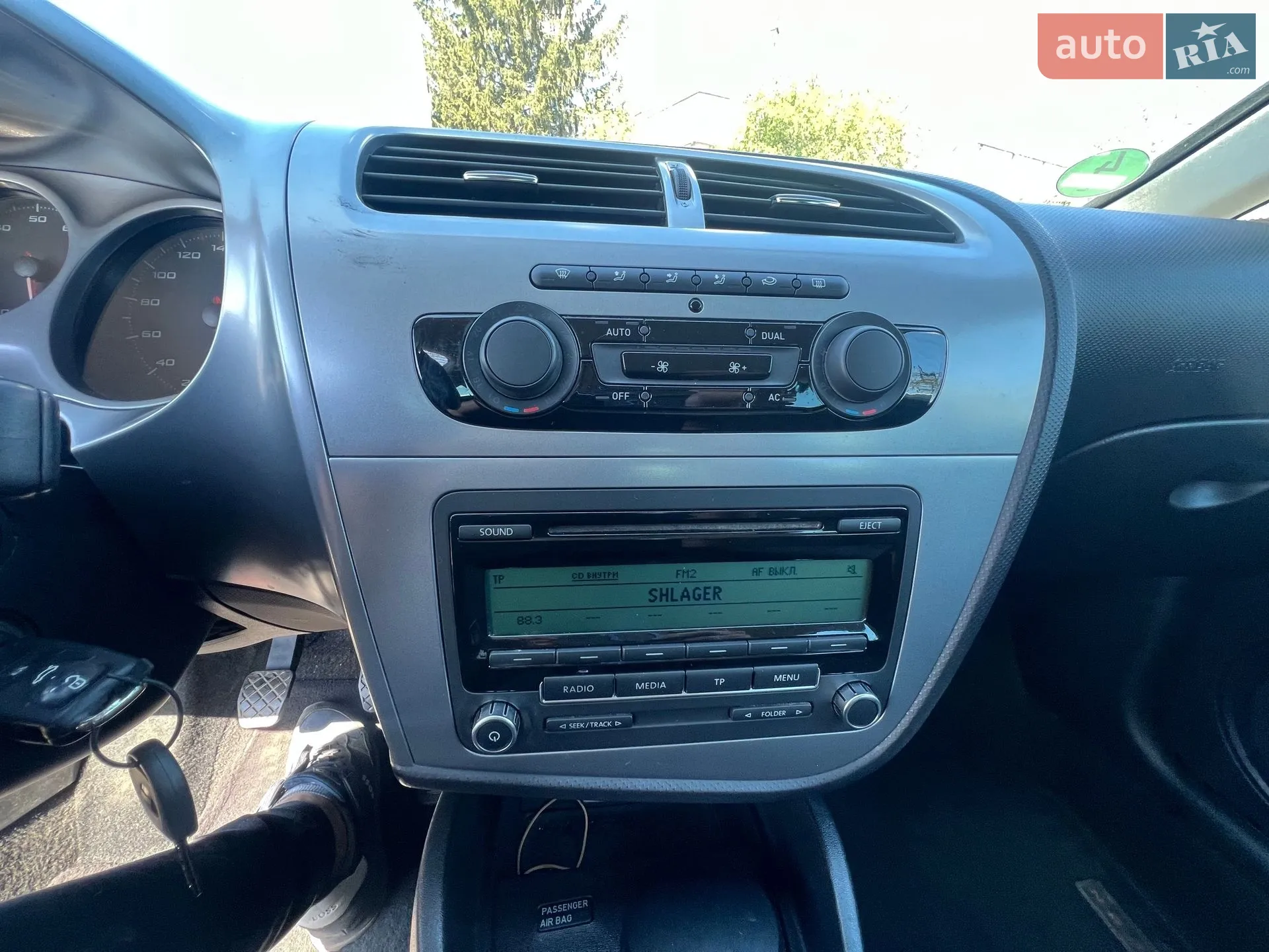 2012 SEAT Leon - мініатюра 8