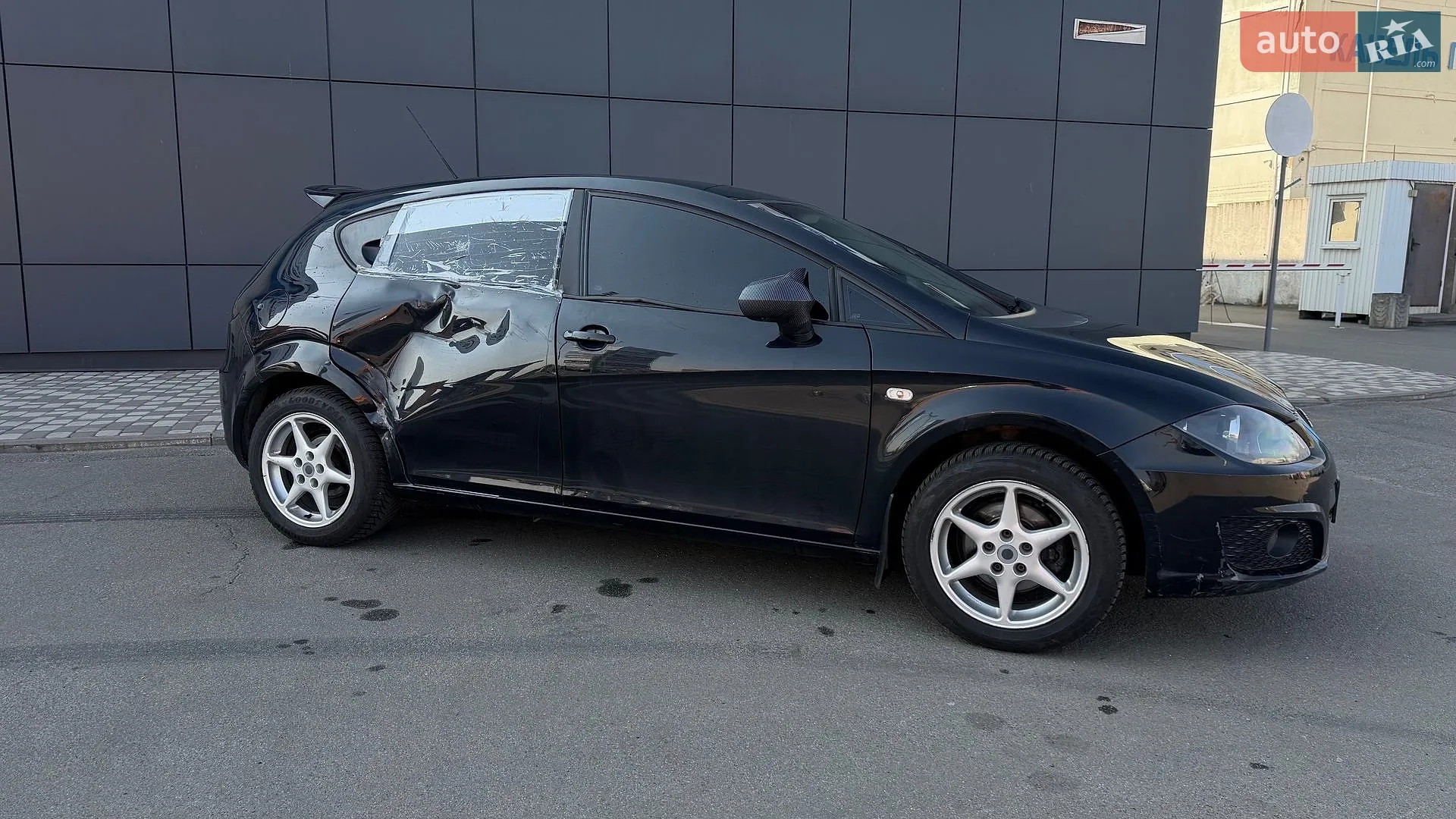 2011 SEAT Leon - мініатюра 14