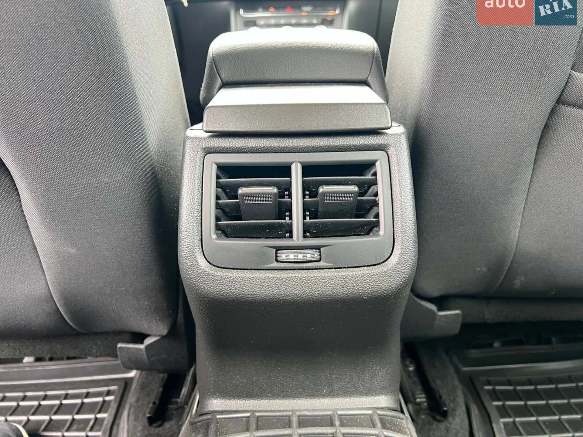 2017 SEAT Leon - мініатюра 41