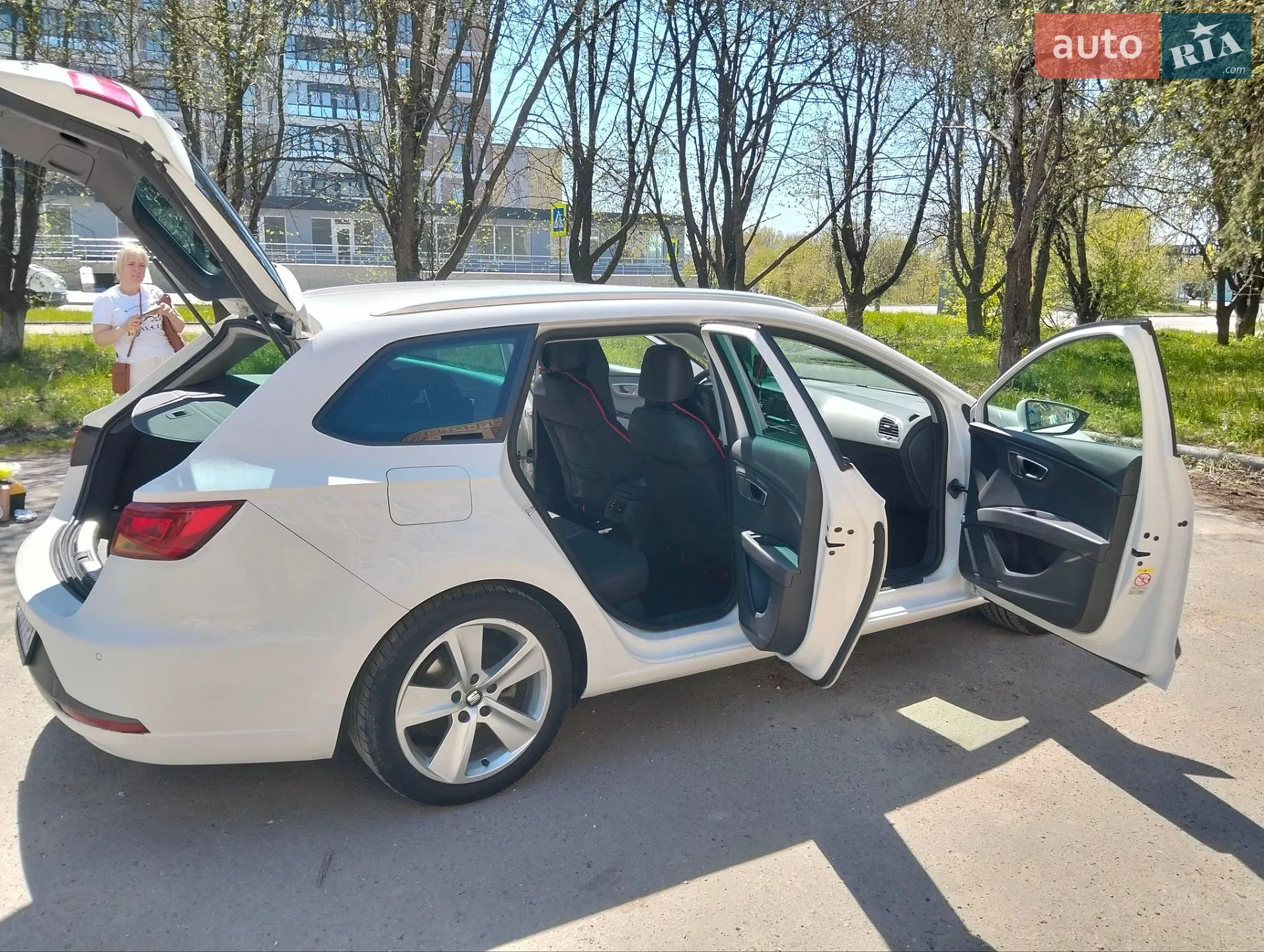 2015 SEAT Leon - мініатюра 12
