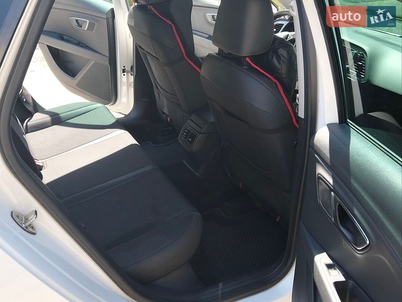 Универсал SEAT Leon 2015 в Львове