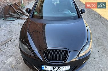 Хетчбек SEAT Leon 2010 в Хмельницькому