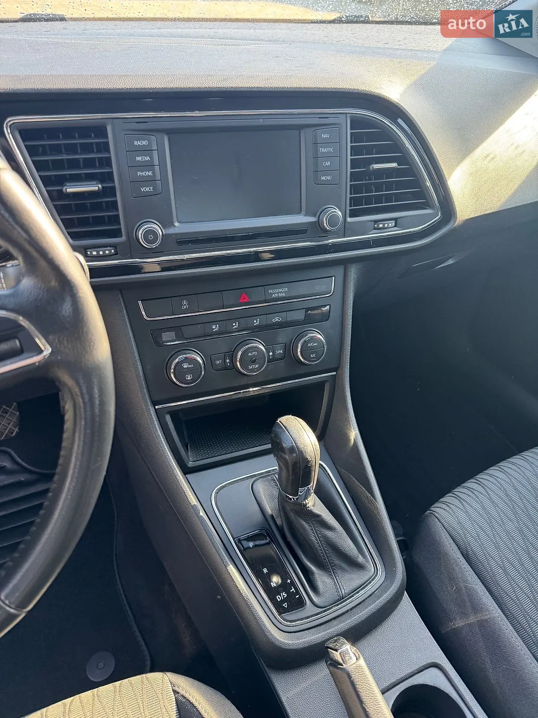 2015 SEAT Leon - мініатюра 21