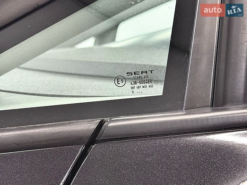 Хэтчбек SEAT Leon 2006 в Стрые