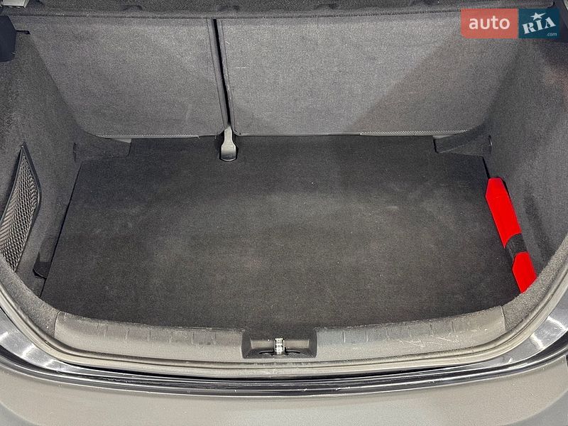 Хэтчбек SEAT Leon 2006 в Стрые