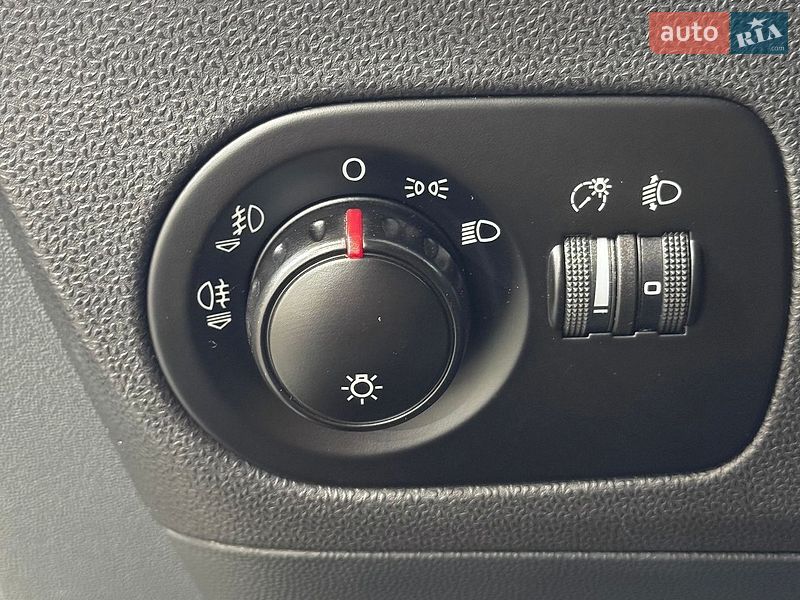 Хэтчбек SEAT Leon 2006 в Стрые