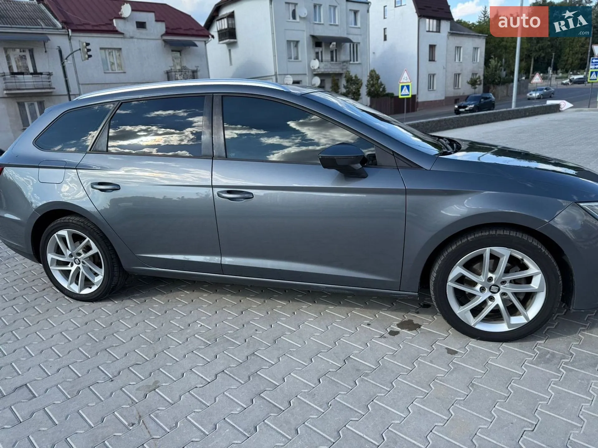 2016 SEAT Leon - мініатюра 5