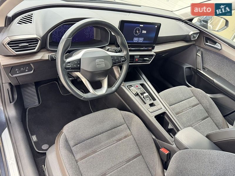Универсал SEAT Leon 2023 в Буче