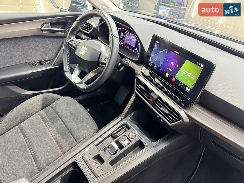 Универсал SEAT Leon 2023 в Буче