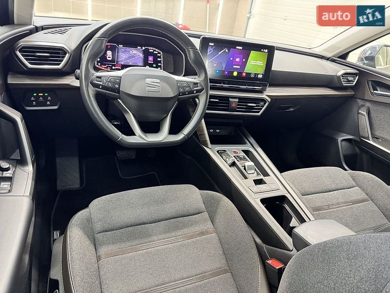 Универсал SEAT Leon 2023 в Буче