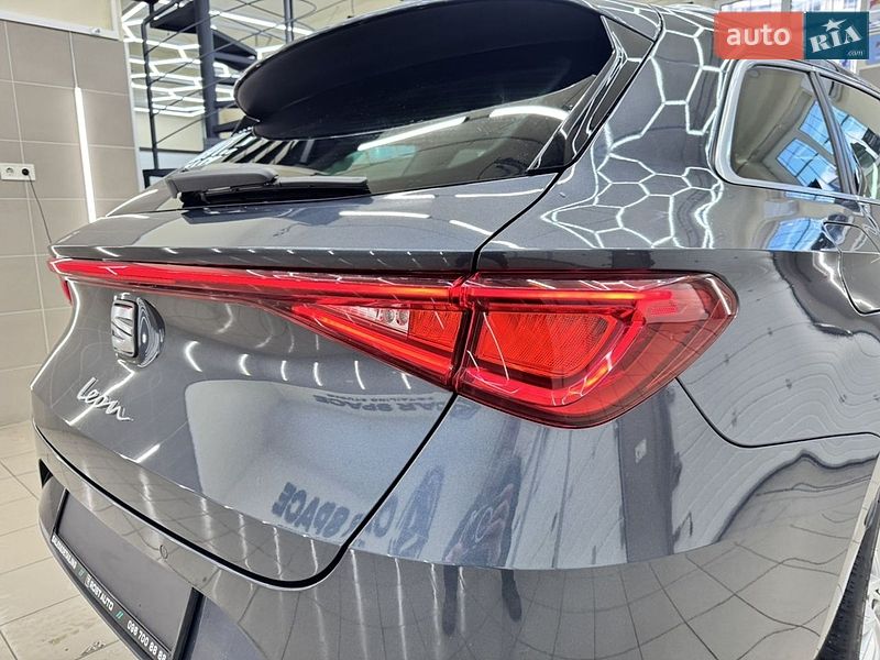 Универсал SEAT Leon 2023 в Буче