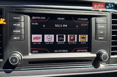 Хэтчбек SEAT Leon 2015 в Киеве