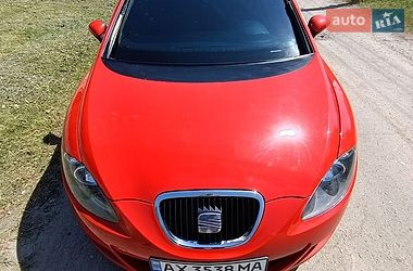 Хэтчбек SEAT Leon 2005 в Харькове