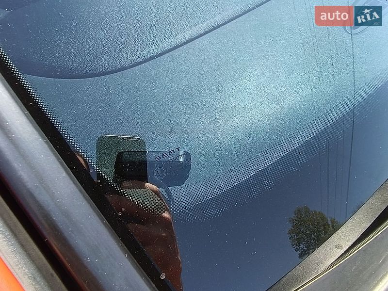 Хэтчбек SEAT Leon 2005 в Харькове